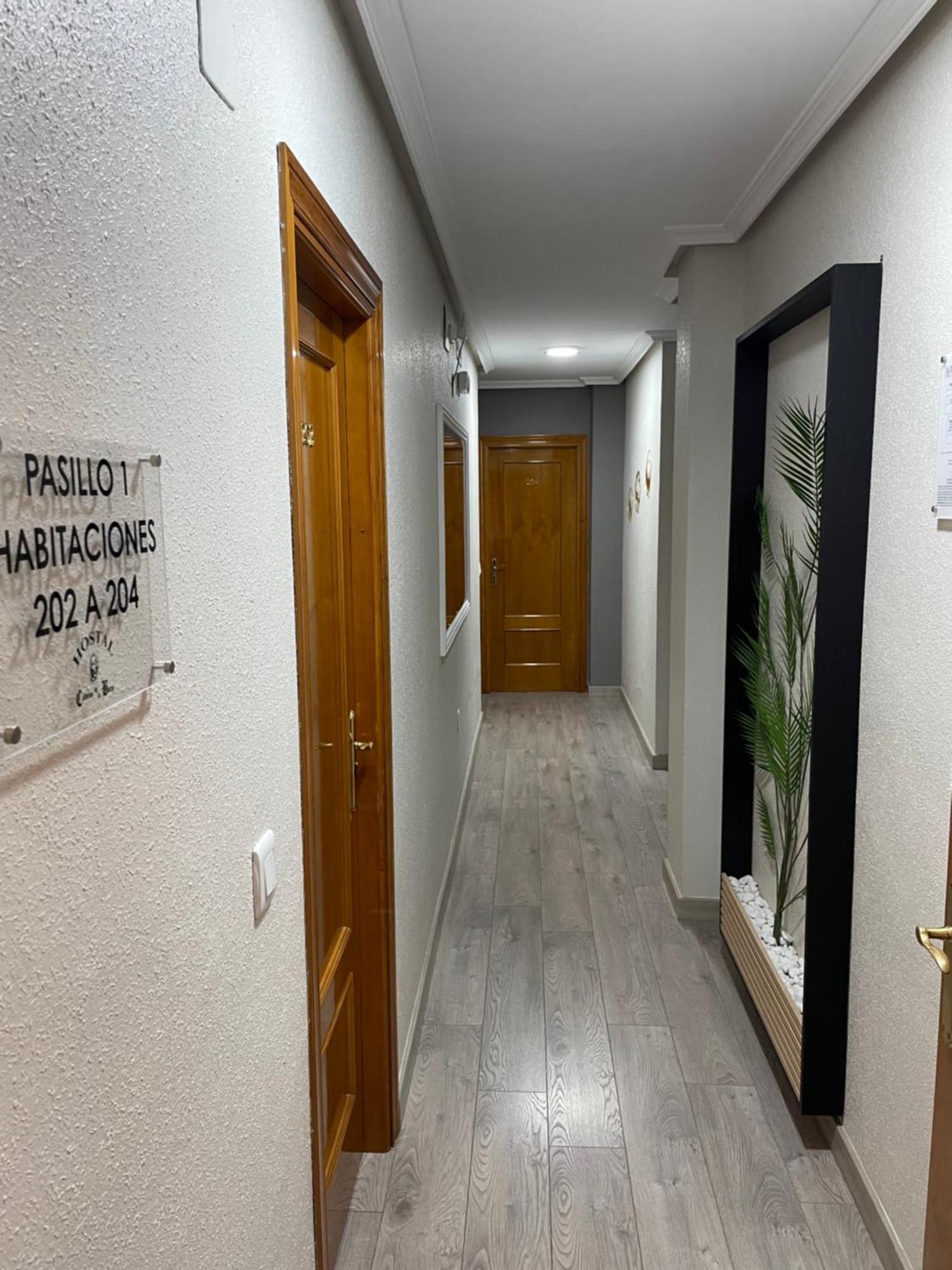 Hostal Calderon de la Barca Zalamea de la Serena Exterior foto